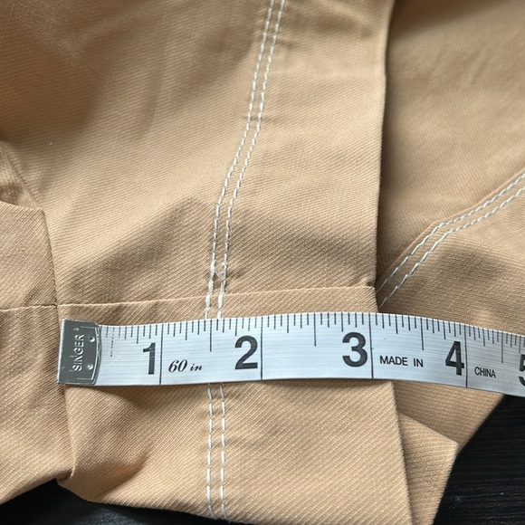 Veronica Beard Jaffe Short Khaki pleated cotton-blend twill shorts Sz 12 NEW - Picture 13 of 13